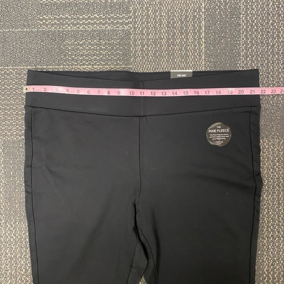 NWT Torrid Pixie Skinny Studio Luxe Ponte High-Rise Fleece Lined Pant 3R - Picture 6 of 10